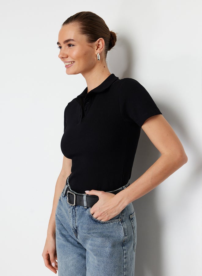 trendyol Black Polo Neck Buttoned Short Sleeve Stretchy Ribbed Knitted Blouse TWOSS24BZ00111 - Image 3