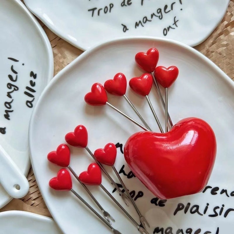 10Pcs Stainless Steel Heart Shaped Dessert Fork Set Fruit Cake Fork Romantic Snack Selection Valentine S Day Mother S Day Wedding Party Gift - Image 3