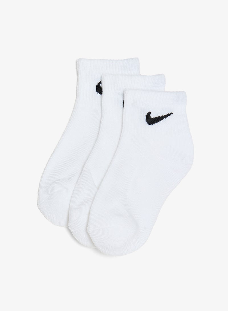 Nike Kids 3 Pack Basic Quarter Socks - Image 1