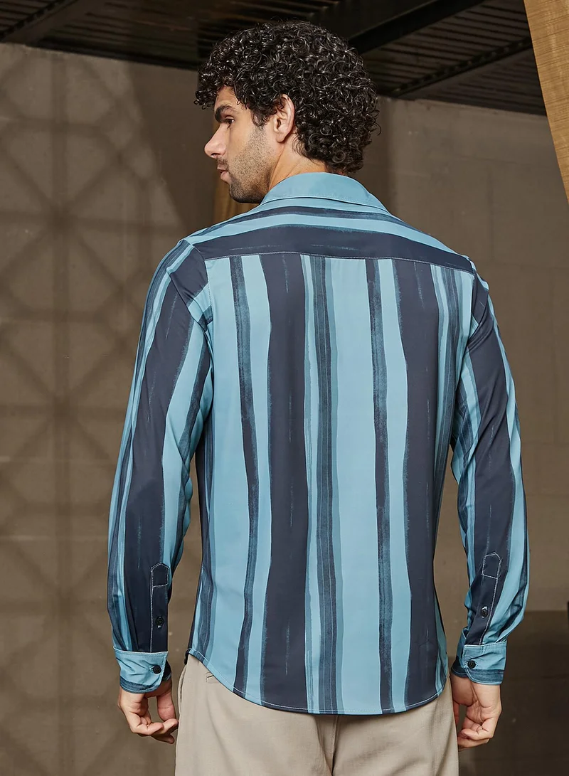 Campus Sutra Men's Sea Green & Navy Blue Brushstroke Pattern Shirt