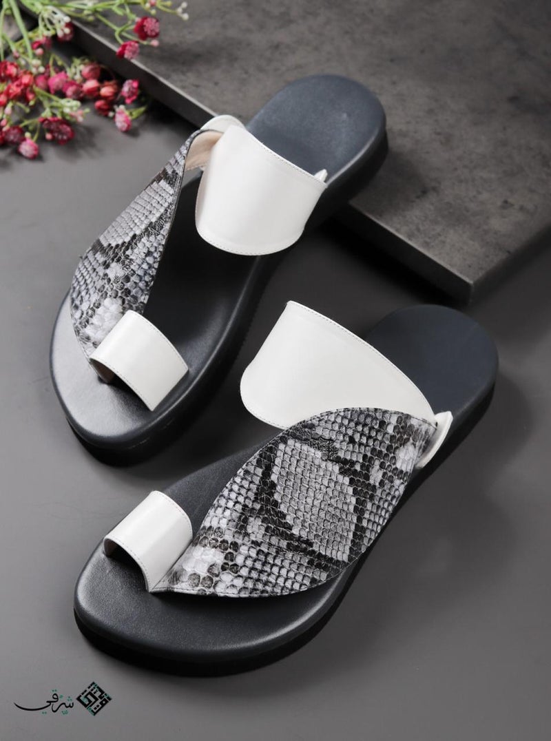 Eastern Sandal Zubairiya Naal | Made in Saudi Arabia | Viper Sandals - Image 1