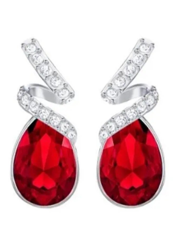 Generic Elegance And Charm Dangle Earrings  - Image 1