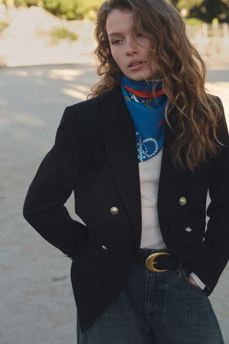 اتش اند ام بليزر بصف مزدوج من الأزرار