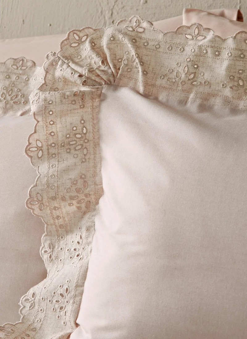 ماتلان Natural Lace Frill Duvet Set