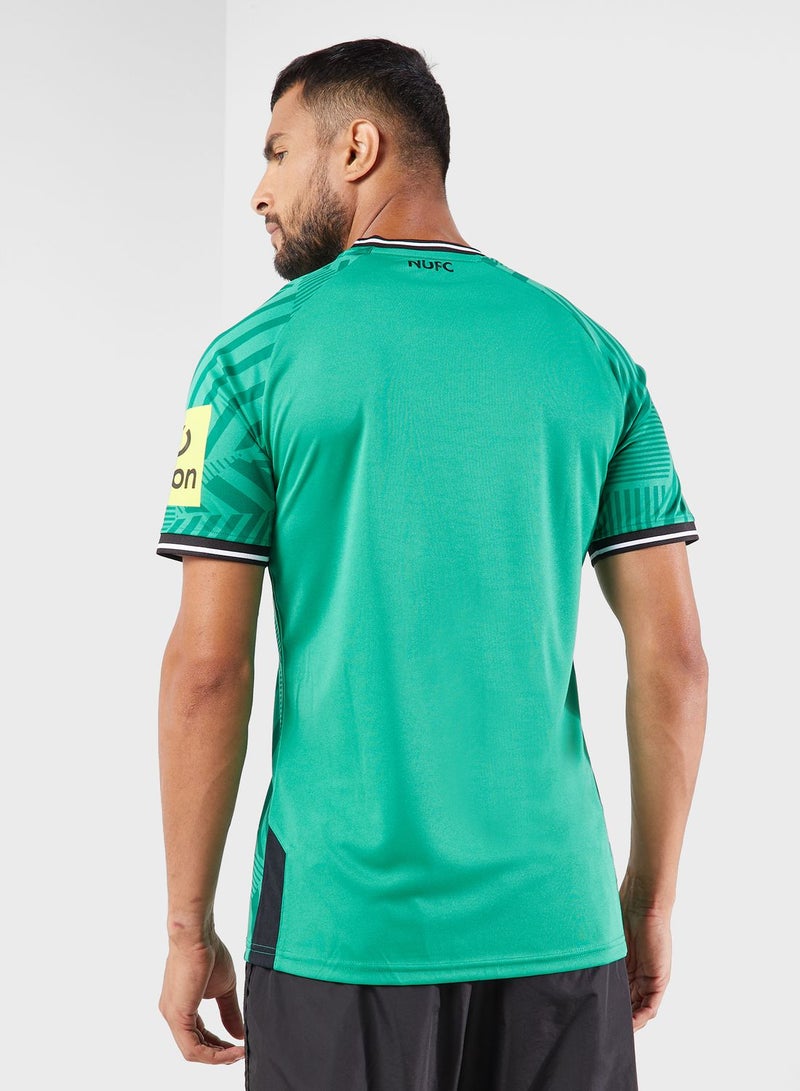 نيوكاسل يونايتد تيشيرت جيرسيه لنادي نيوكاسل يونايتد ريبليكا 23/24 - Image 2