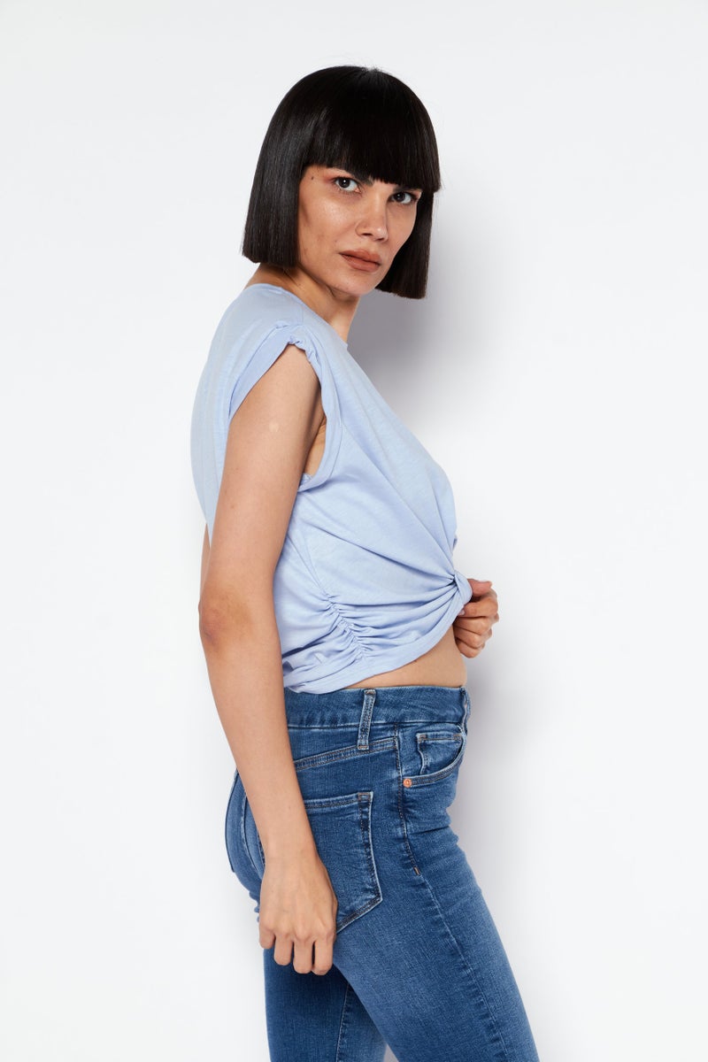 BCBGeneration Women Round Neck Cap Sleeves Plain Top, Blue - Image 2