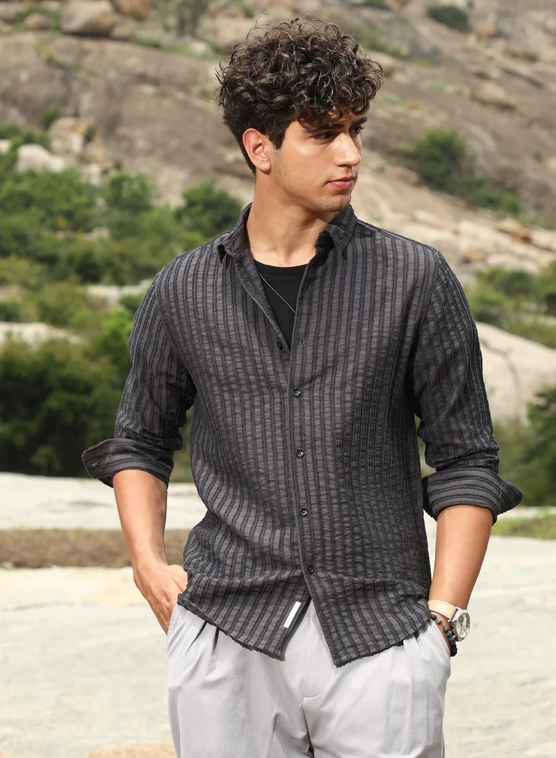 Campus Sutra Campus Sutra Men's Charcoal Grey Edgy-Stripe Jacquard Shirt | Spread Collar , Long Sleeve Cuffed Sleeves , Button Closure | Stripes Jacquard | Cotton-Blend Shirt For Casual Wear