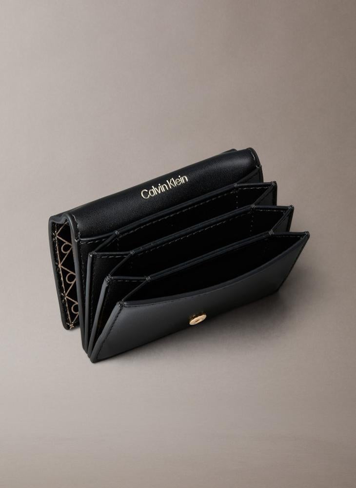 CALVIN KLEIN Monogram Logo Accordion Card Holder - Image 3