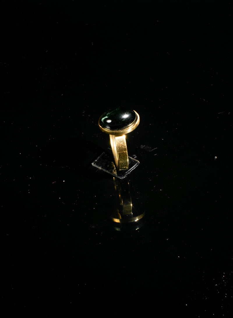 The Black Pearl Accessories Stainless Steel Gold Ring With Green Stone Size 9/19  - Image 2