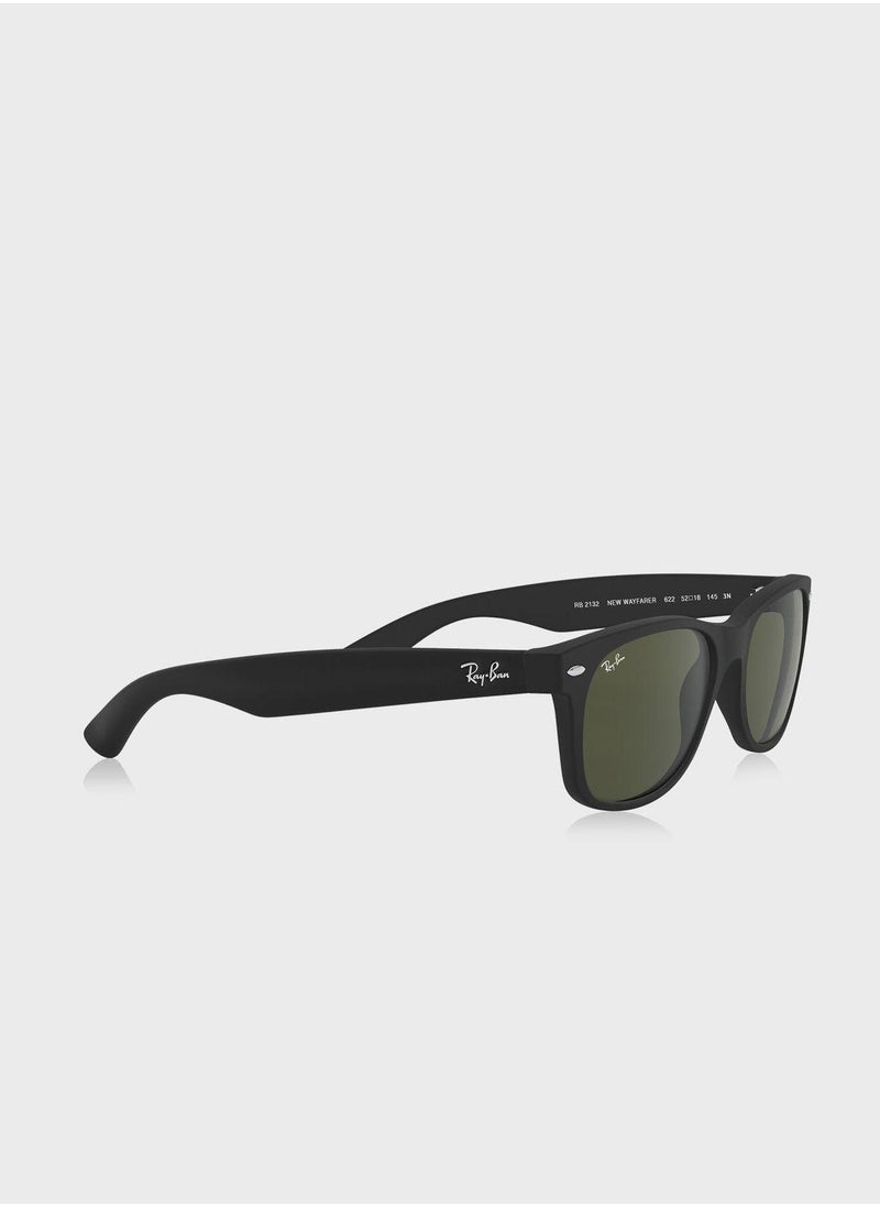 Ray-Ban 0Rb2132 New Wayfarer Sunglasses  - Image 4