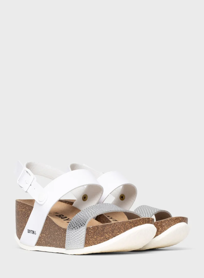 بيتون Selene Mid Heel Wedges