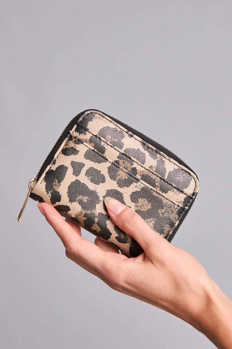 Woman Faux Leather Wallets