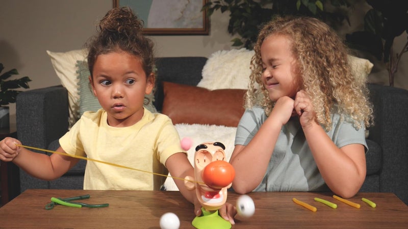Goliath Gooey Louie Game - Pull Gooeys Out of Louie's Nose Game - Ages 4 and Up, 2-4 Players - Image 5