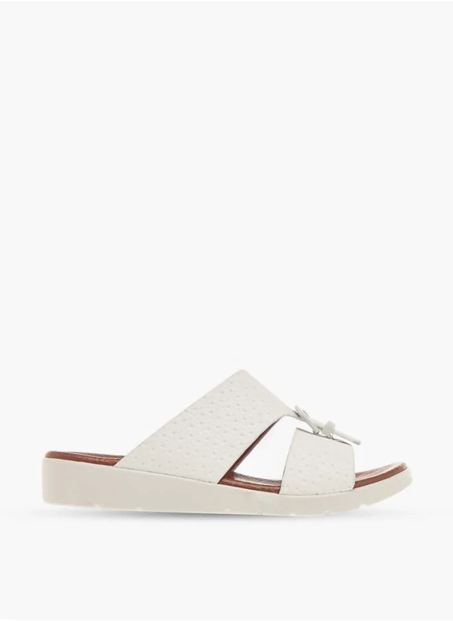 ال بي ال من شو اكسبرس Boys Buckle Accent Slip-On Arabic Sandals