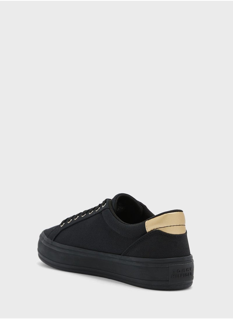 TOMMY HILFIGER - Essential Vulc Canvas Low Top Sneakers - Image 1