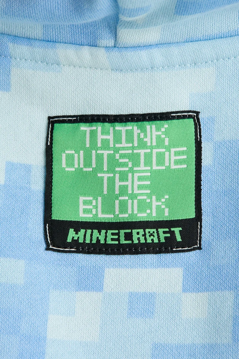 اتش اند ام هودي مزين بطبعة