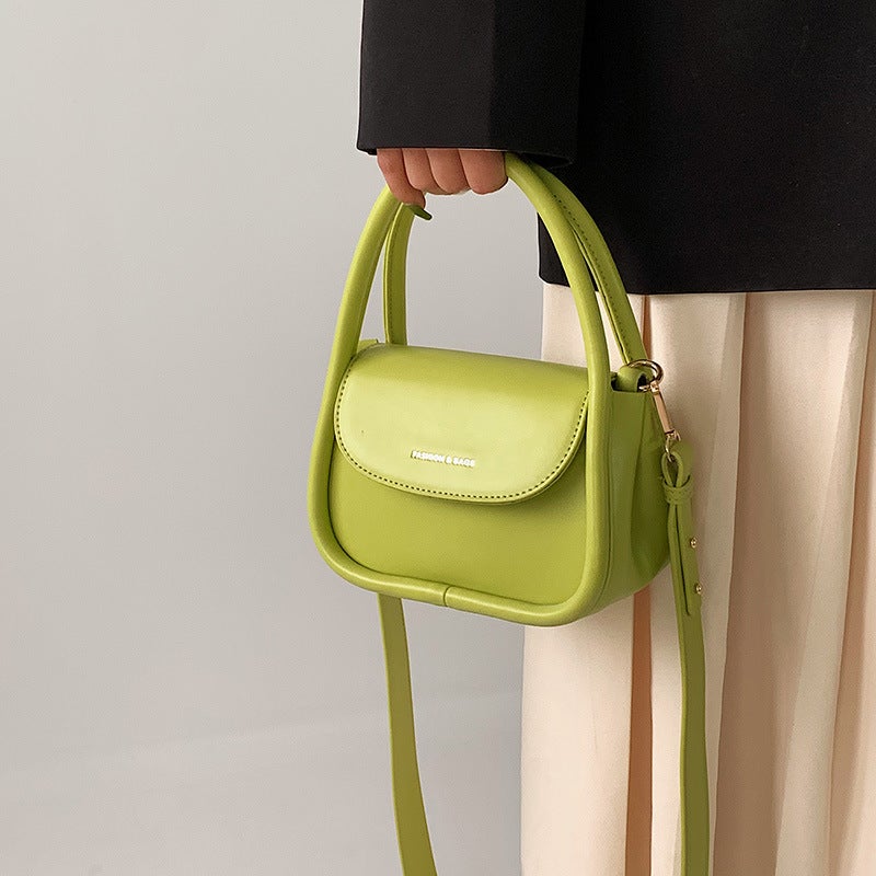 Niche Design Bag Women'S 2024 Fashionable Texted Shoulder Small Square Bag Western Style Portable Crossbody Bag - Image 2