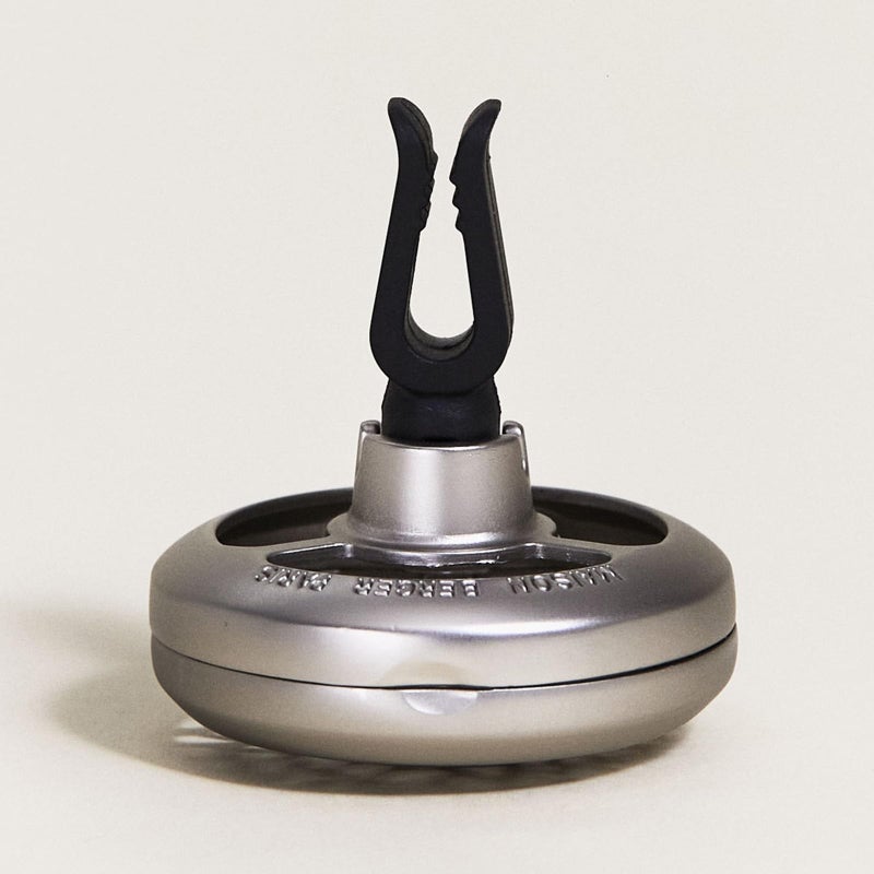 Maison Berger مايزون بيرجر - مجموعة موزع معطر هواء السيارة القابلة لإعادة التعبئة - 1.75" قطر × 1.25" عمق - صنع في فرنسا (تشطيب غير لامع) - Image 5