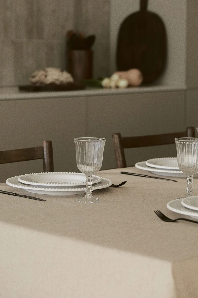 H&M Stoneware dinner plate