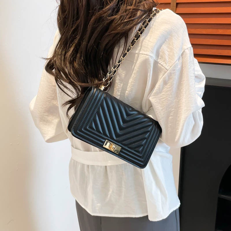 Trendy Embroidered Lock Small Square Bag For Women Chain Fashion Shoulder Underarm Bag Elegant Chain Crossbody Bag - Image 5