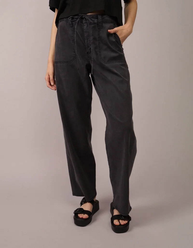 American Eagle AE Dreamy Drape Stretch High-Waisted Stovepipe Crop Pant