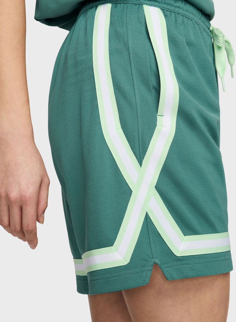 Nike Essential Fly Crossover Shorts - Image 3
