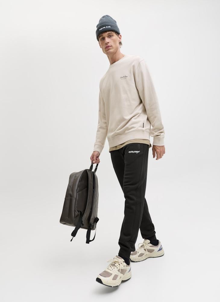 جاك اند جونز بنطال رياضي واسع مزين بالشعار - Image 4