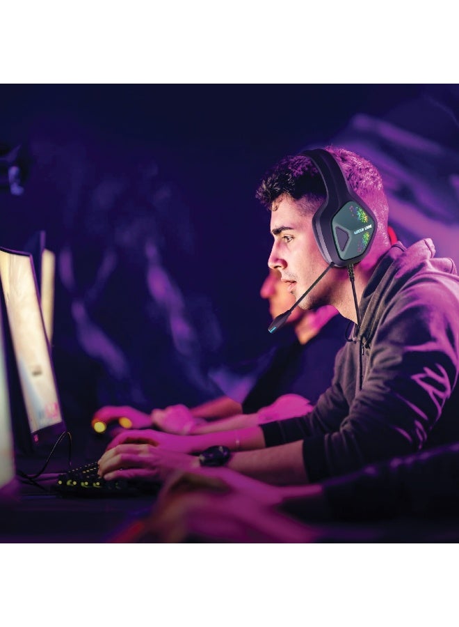 جرين ليون سماعة رأس للألعاب من Specter، سماعة رأس سلكية للألعاب فوق الأذن مع ميكروفون، صوت محيطي، عناصر تحكم صوت مدمجة، إضاءة RGB، سماعة أذن من إسفنج الذاكرة، حجم قابل للتعديل، متوافقة مع أجهزة الكمبيوتر / PS4 / PS5 / Xbox Series S & X - أسود - Image 2