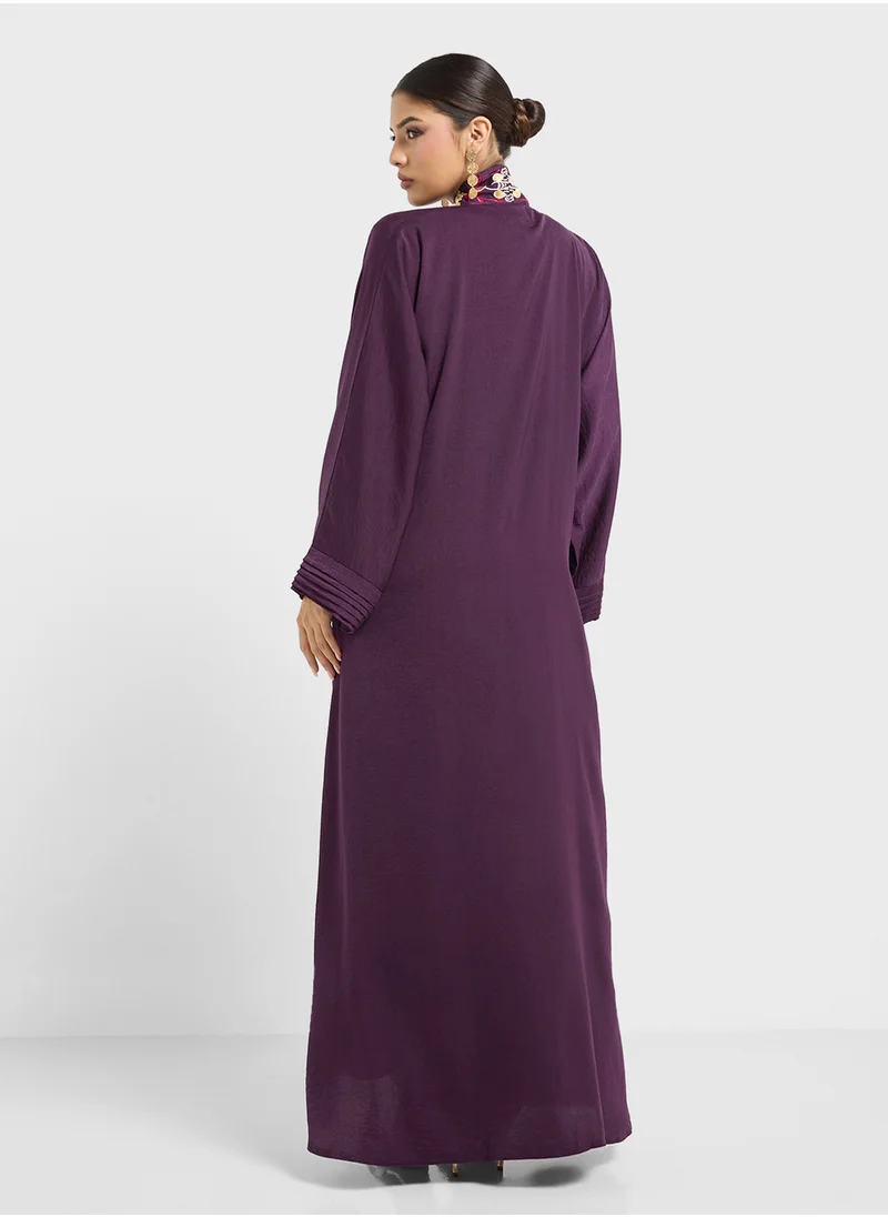 hayas closet Embroidered V-Neck Flared Sleeve Abaya