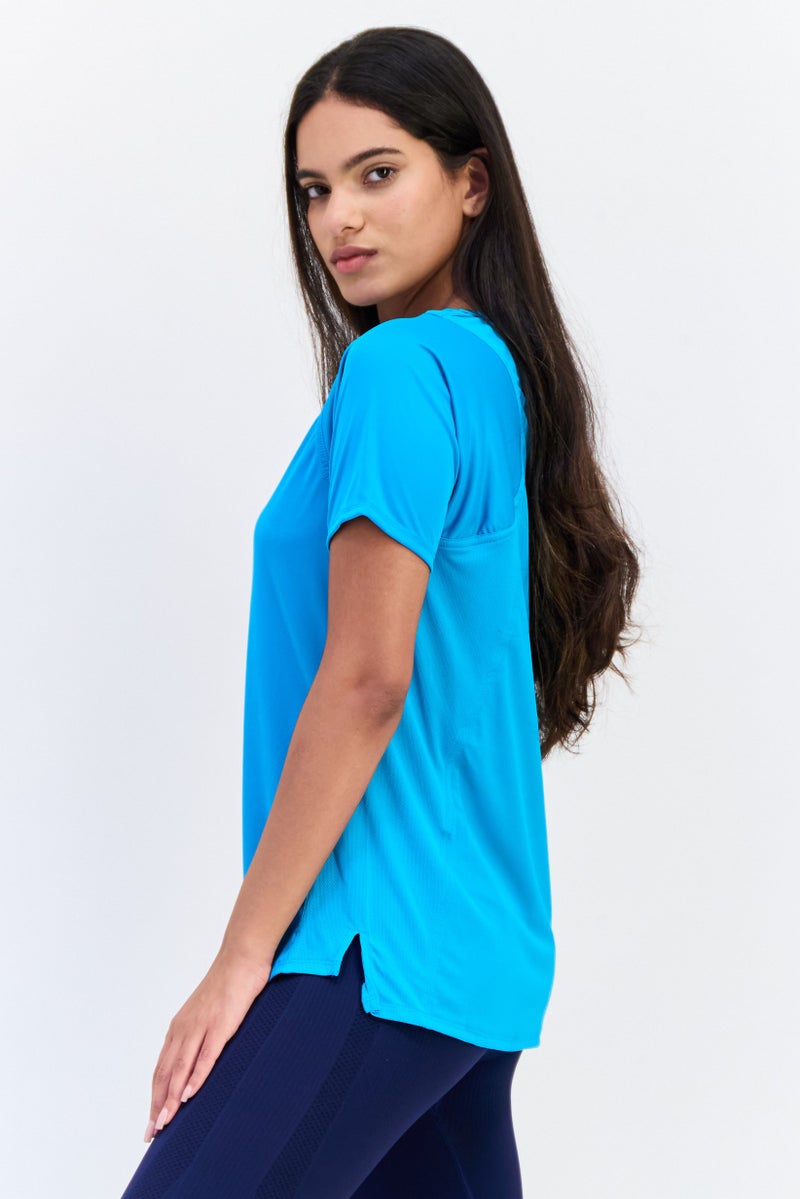 Nike تي شيرت جري نسائي بأكمام قصيرة من دري فيت، تركواز - Image 2