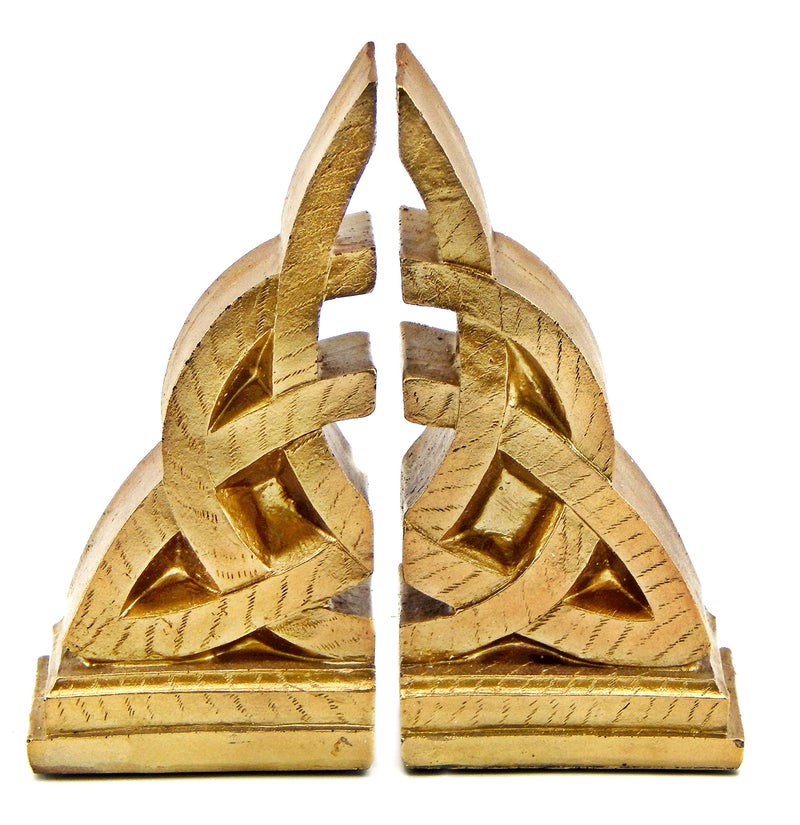 Bellaa 21787 Decorative Bookends Golden Celtic Knot Triquetra Irish Theme Mystical Design Endless Celts Symbol 8 Inch Book Ends - Image 1