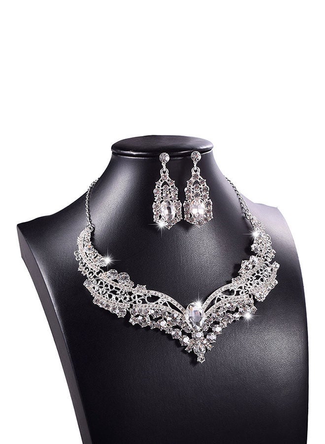 نيبمينينت طقم مجوهرات من أقراط وقلادة مصنوع خليطٍ معدني ذات ثقوب كبيرة ومزين بالكريستال - Image 1