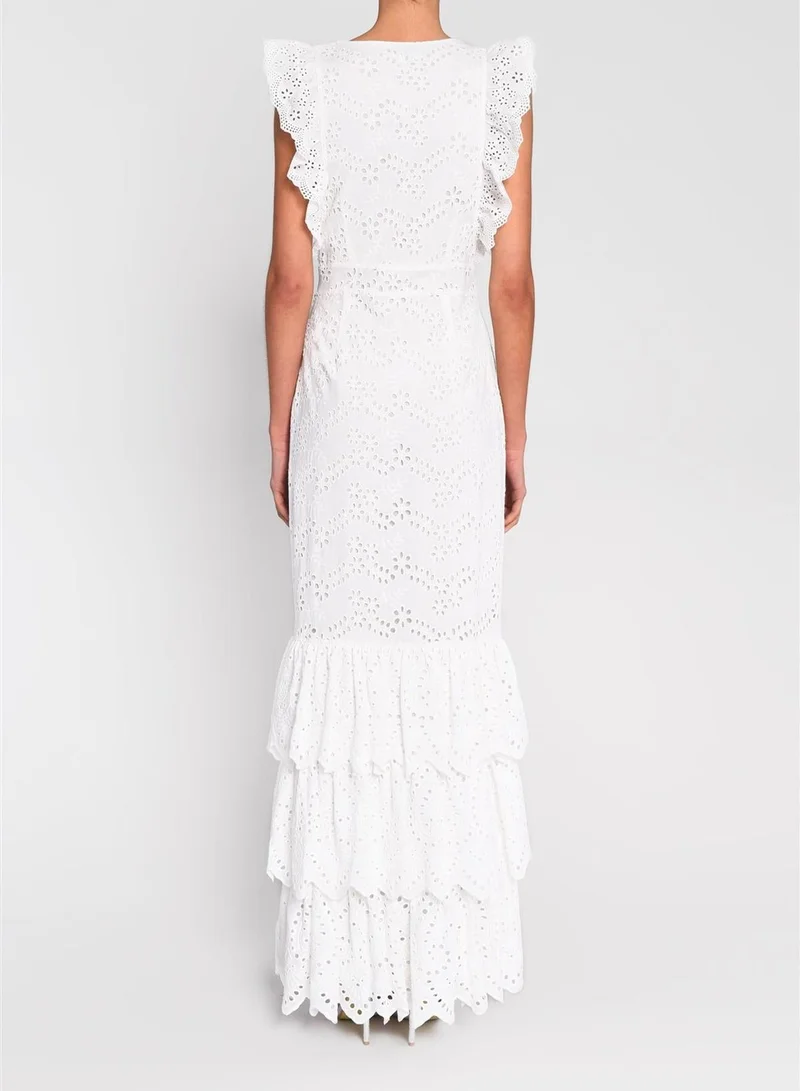 ترو ديكادينس Ariya White Tiered Ruffle Maxi Dress