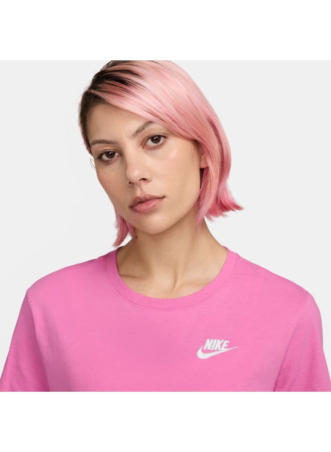 Nike Women’s Nike Sportswear Club Short-Sleeve T-Shirt - Image 2