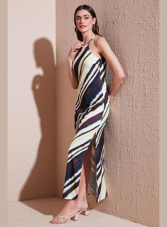 ليلا فستان طويل بفتحة وربطة عنق بنقش باتيك من ليلا للنساء