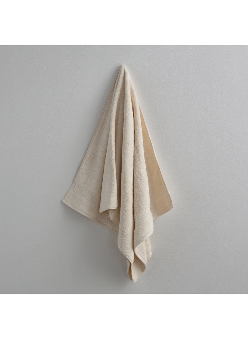Home Box Cloud Soft Serene Zero Twist Bath Towel 70 x 140 cm  - Image 1