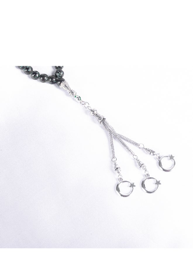 ذا بلاك بيرل اكسسوريز سبحة من حجر المرمر  الأسود الاخضر  من 33 حبة - Image 2