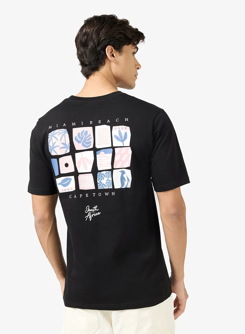 سفنتي فايف تيشيرت مطبوع بقصة عادية