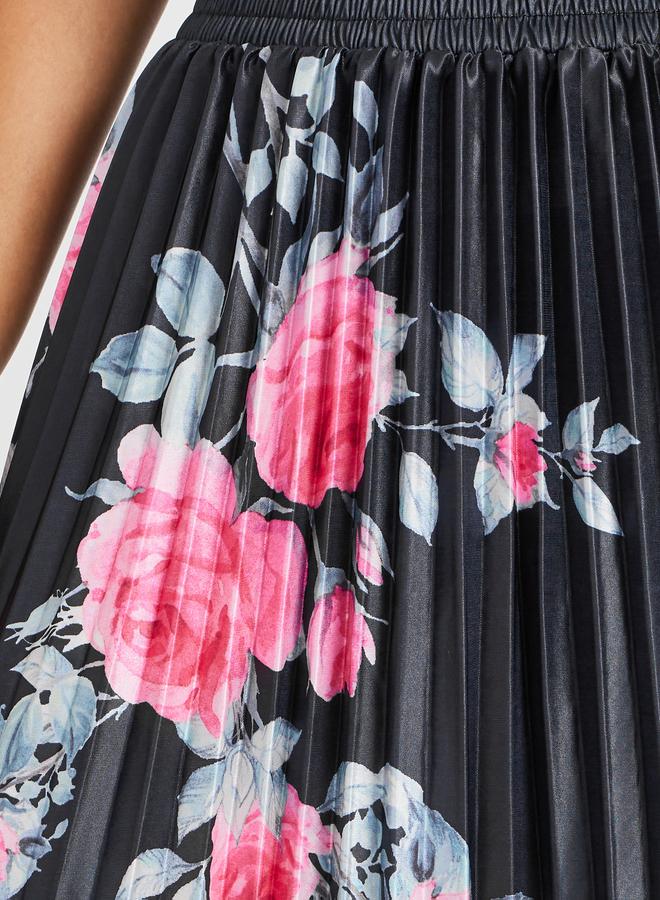 Styli Styli Floral Print Pleated A-Line Maxi Skirt  - Image 3