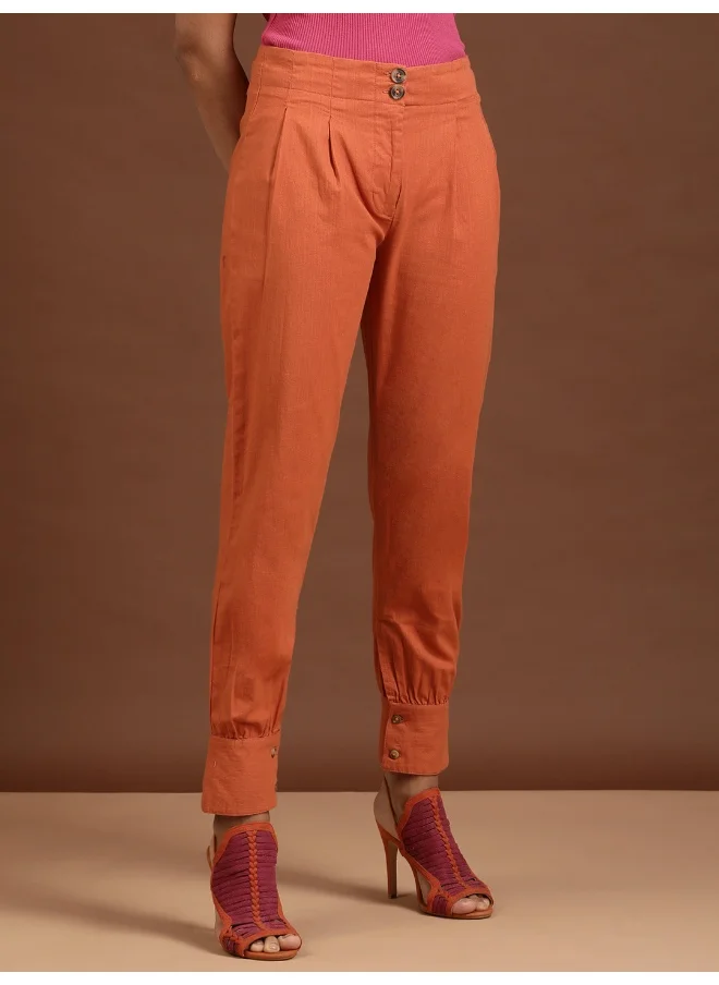 مرفوعة Apricot Orange Women Tapered Casual Solid Ankle Pleated Pants