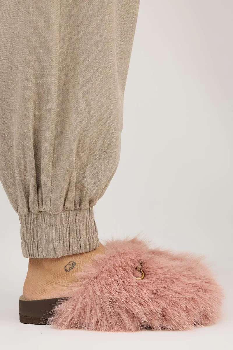 Manijero Manijero Zeya Women's Plush Buckle Powder Pink Slippers