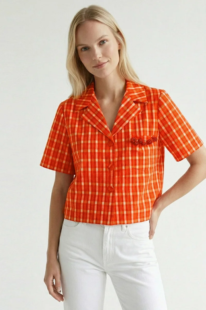 EXQUISE Detailed Embroidered Short-Sleeved Cotton Shirt with Elasticated Back
