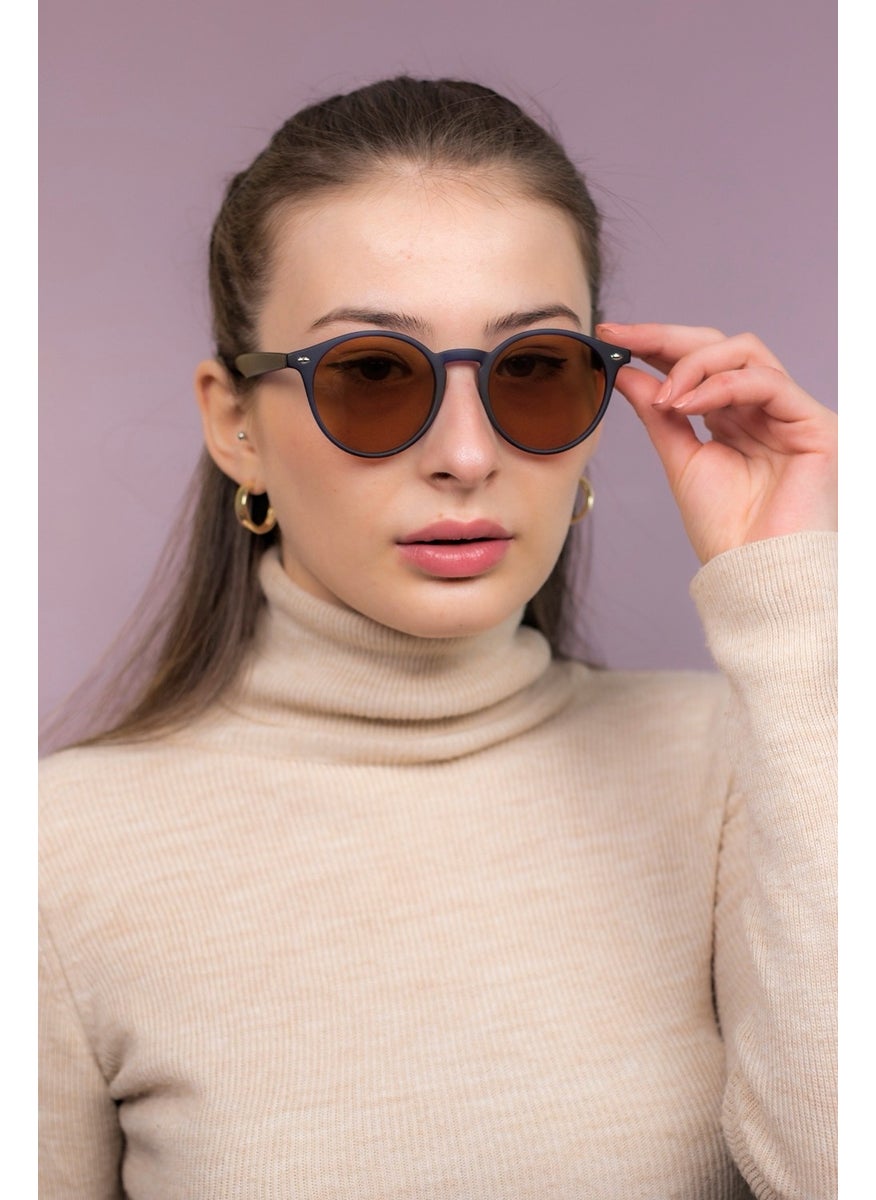 Focus On Hardy Matte Navy Blue Polarized Sunglasses  - Image 3