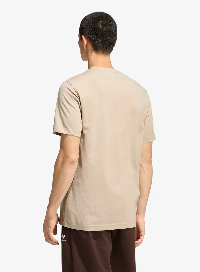 اديداس اوريجينالز تي شيرت تريفويل الأساسي