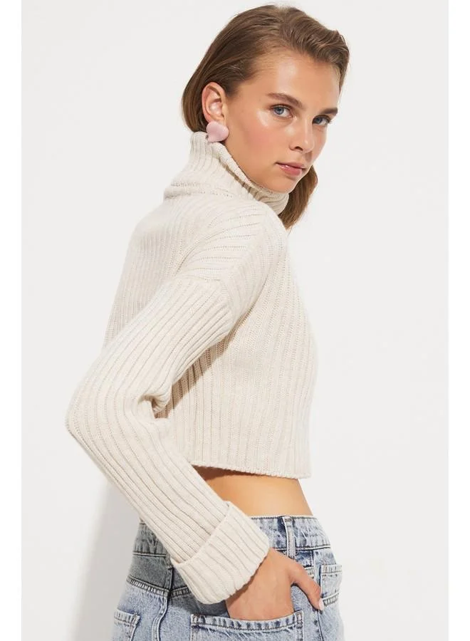 جون June Exclusive Turtleneck Sweater Beige