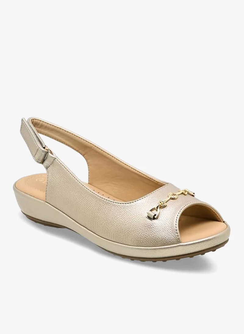 لو كونفورت Women Hook & Loop Sandals
