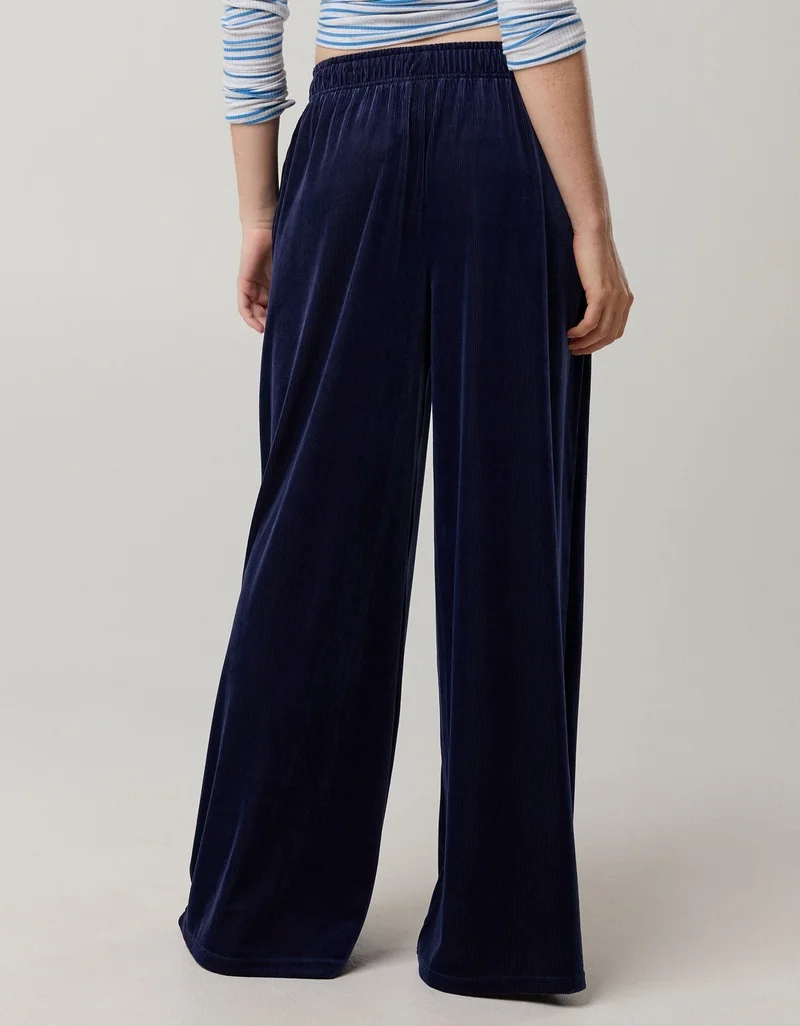 Aerie  OFFLINE By Aerie Velour Rib Super Wide Leg Pant for Women | Best Price UAE