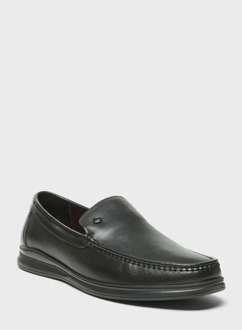 لو كونفورت Casual Comfort Slip On Shoes