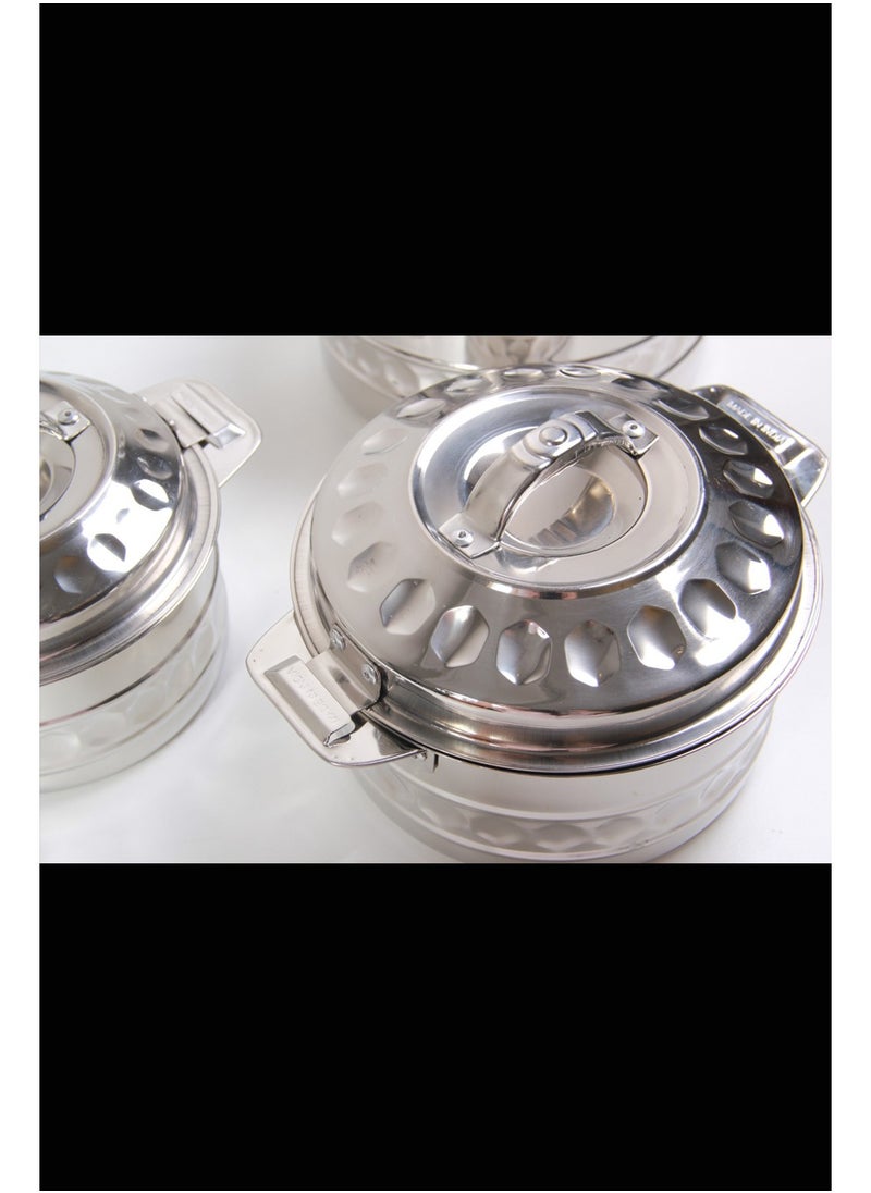 Generic - A set of food containers with lids with a perfect and modern design - Image 1