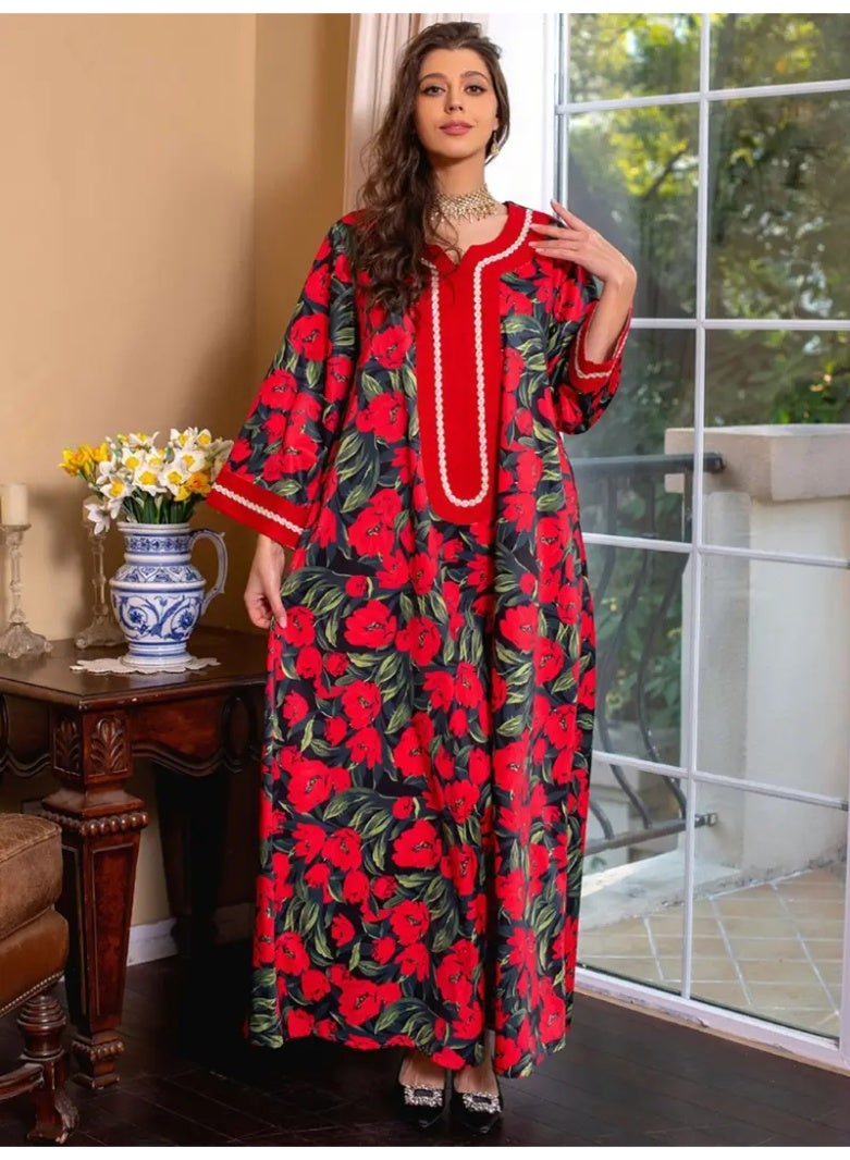 فستان احمر انيق و ناعم  بطباعة و نقوش ورود حمراء  بارد و طويل الى الكاحل انيق و ناعم أكمام طويلة و ياقه مدوره مناسب لفصل الربيع و الخريف يليق في المناسبات العائليه او في دعوات الفطور في رمضان او العيد او احتفالات اليوم الوطني او يوم التأسيس او المناسبات الشعبيه في احتفالات المدارس ايضا في رحلات البر او الشالية قابل للغسيل في الغسالة مقاس XL - Image 3
